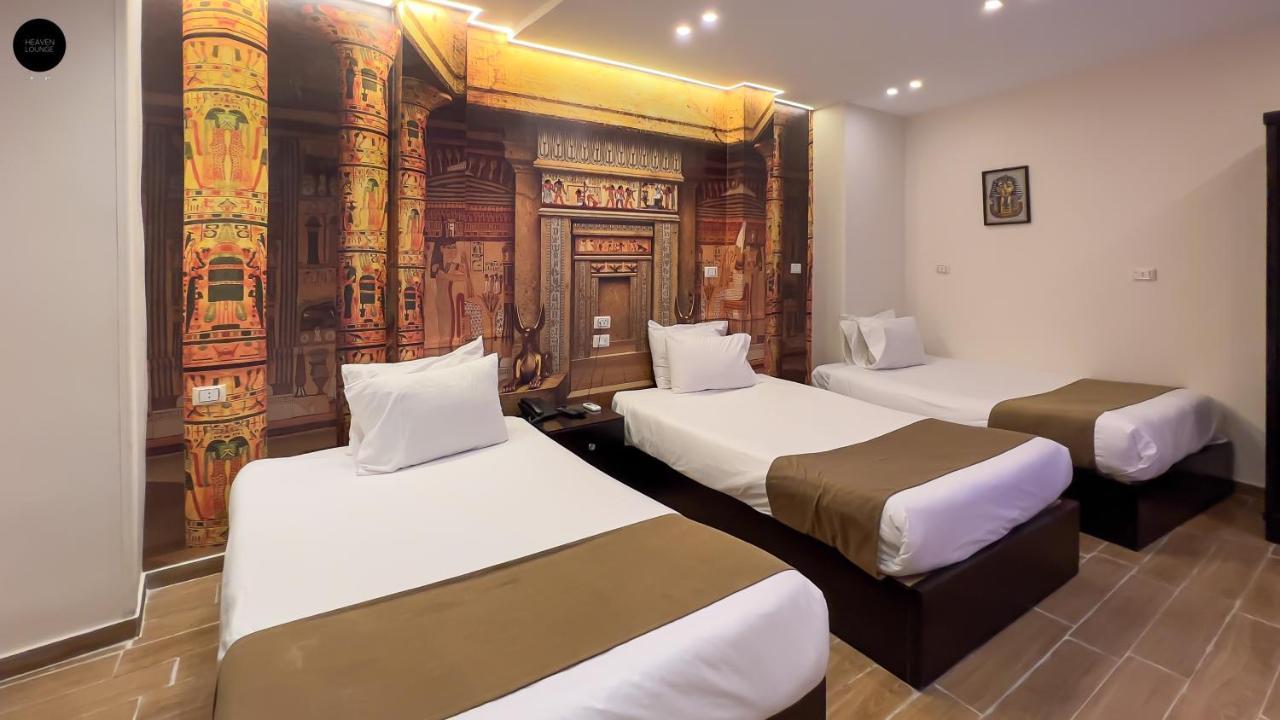Giza Pyramids View 3*