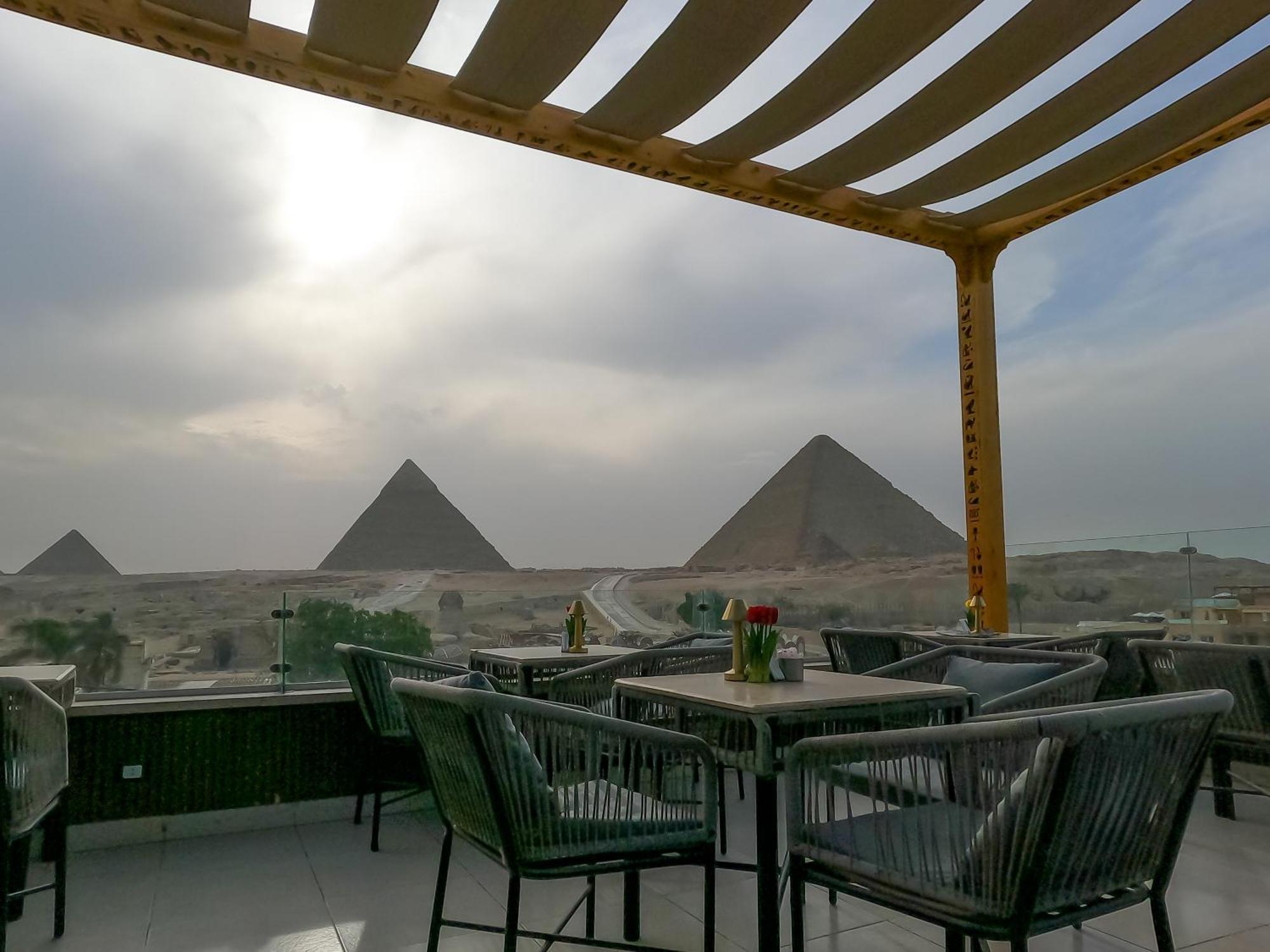 Couette-café Giza Pyramids View 3*